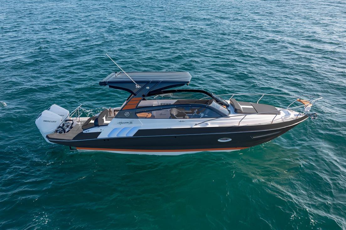 2025 Hanover 305 Black & Orange Edition