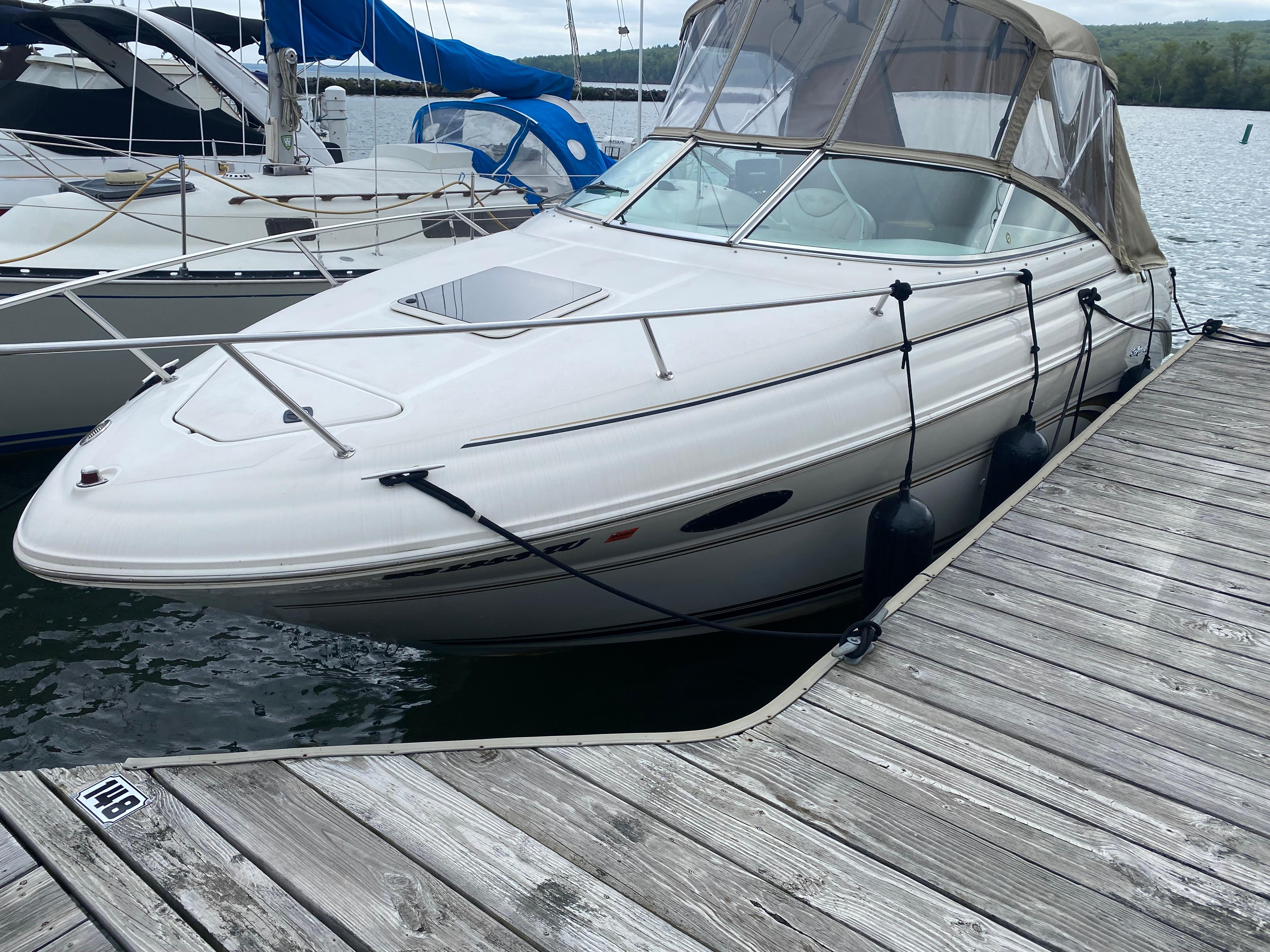 2000 Sea Ray 245 Weekender
