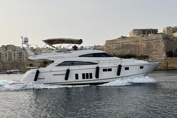 2016 Fairline Squadron 65