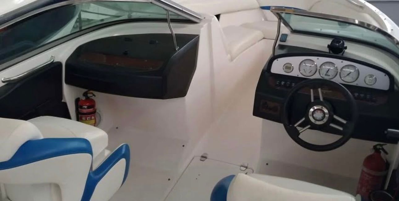 2012 Regal 2200 Bowrider