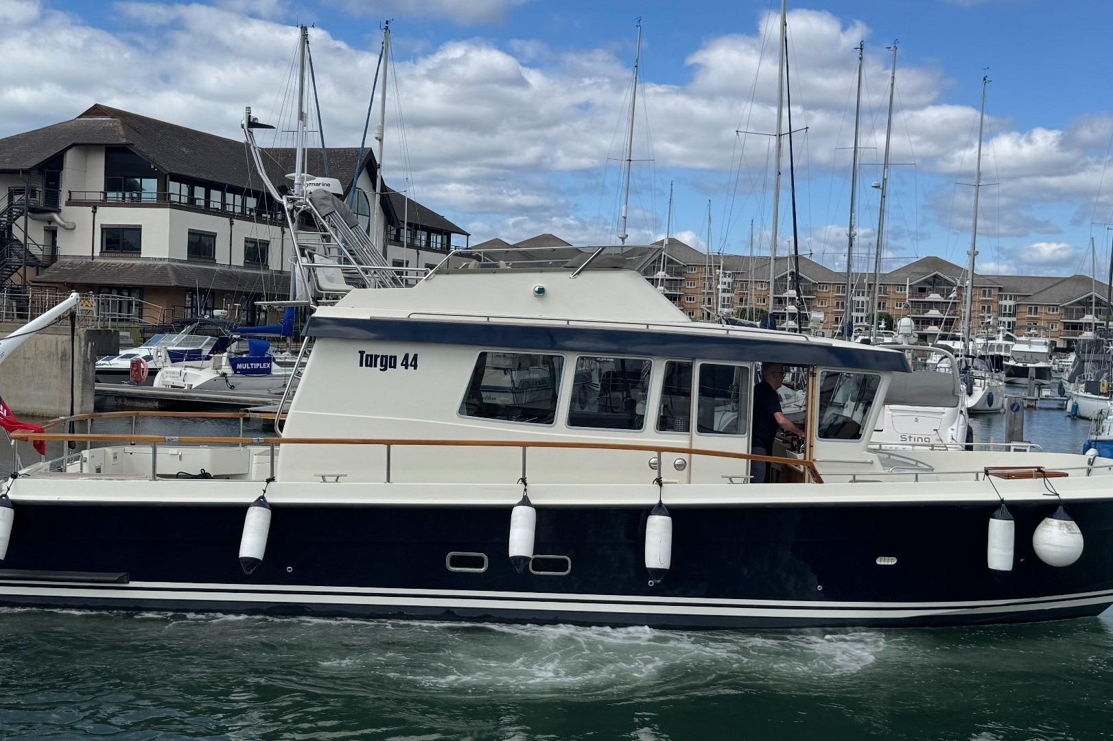 2015 Botnia Targa 44