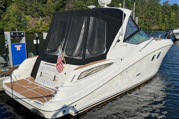 2012 Sea Ray 330 Sundancer