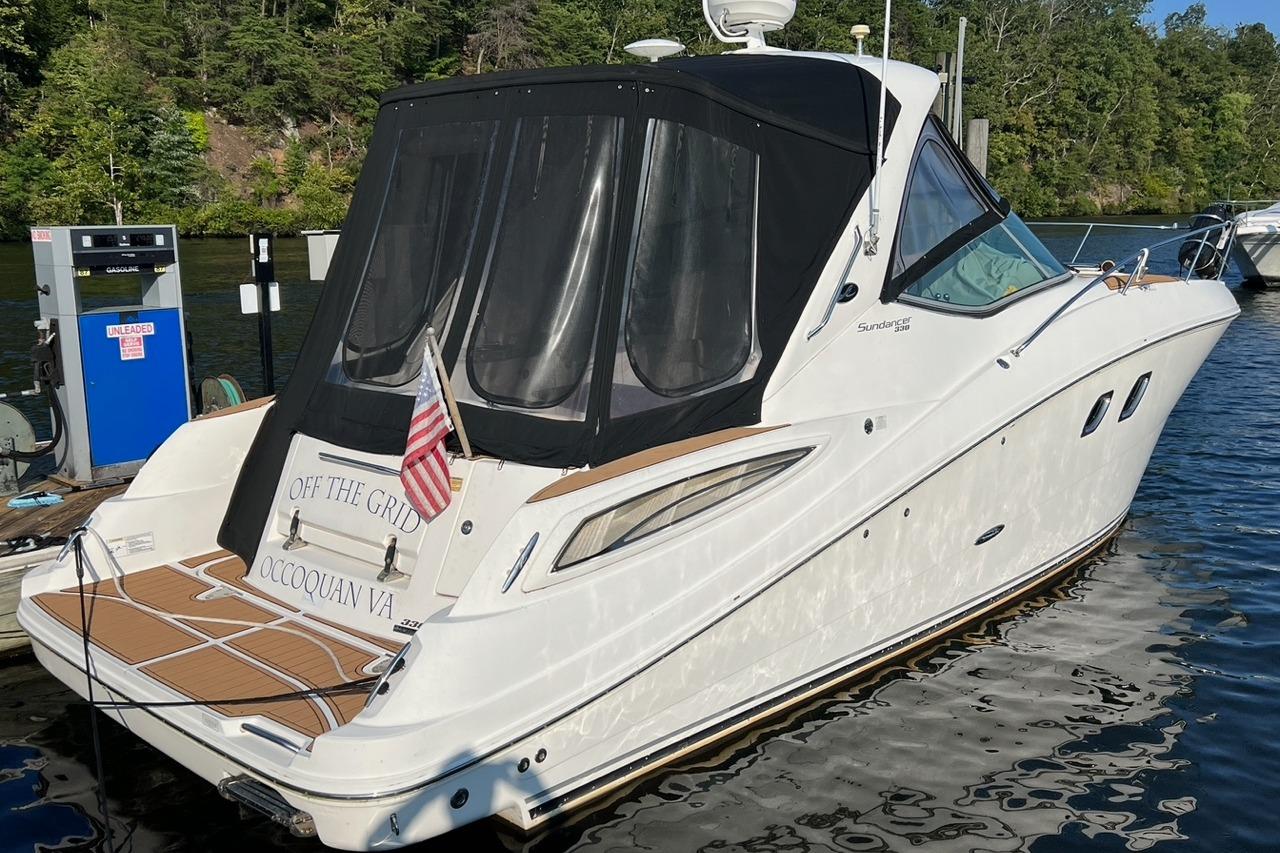 2012 Sea Ray 330 Sundancer