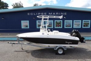 Bayliner Trophy T18