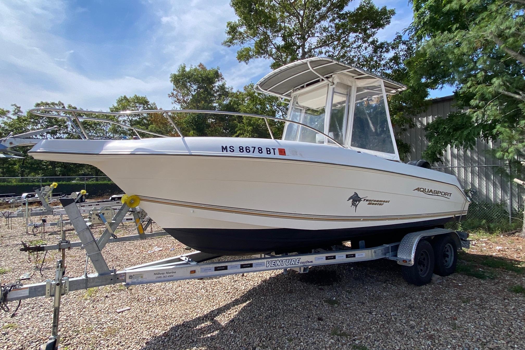 2004 Aquasport 205 Osprey