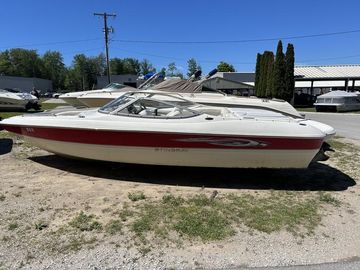 2007 Stingray 210LR