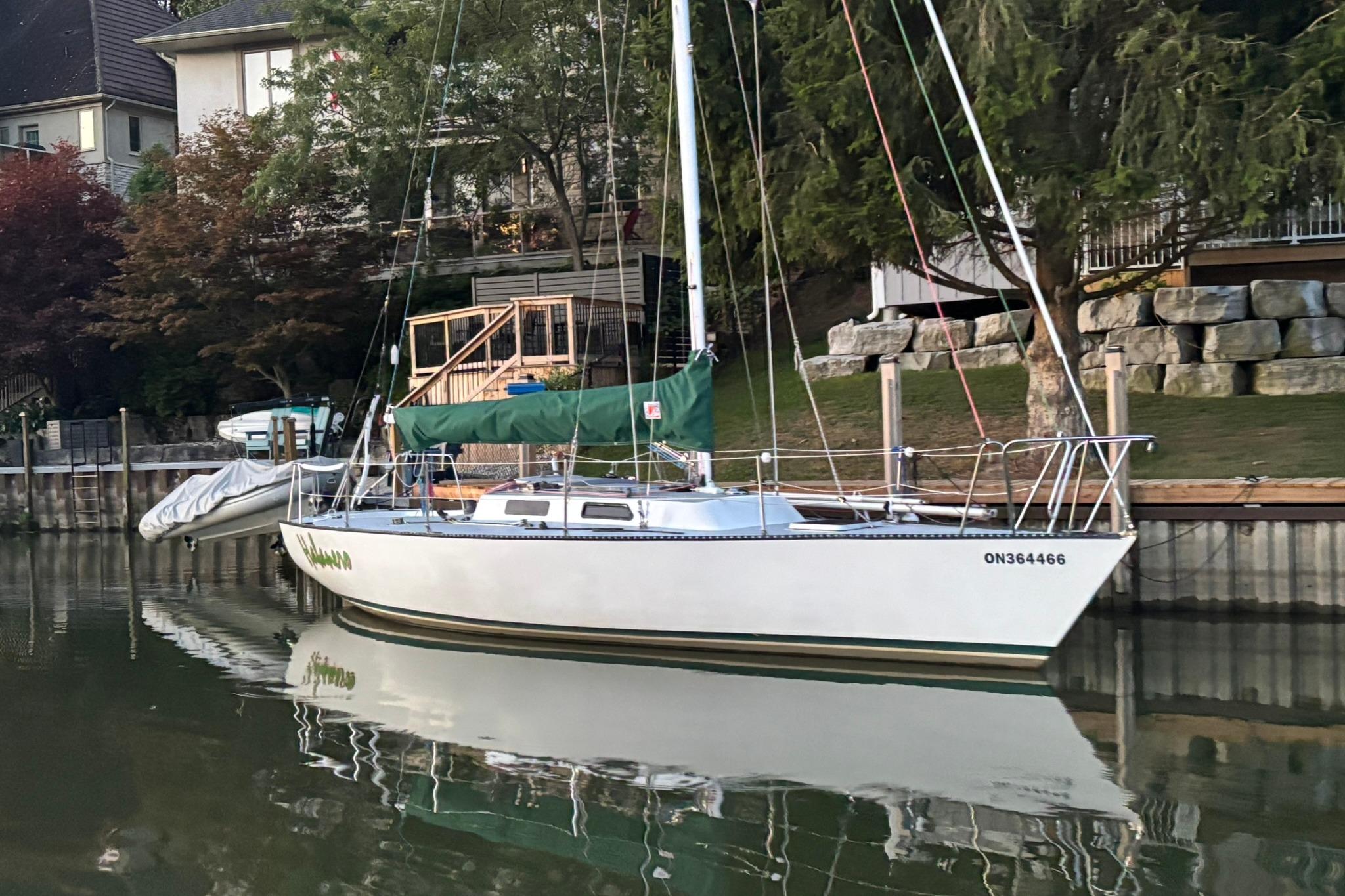 1983 Evelyn 32