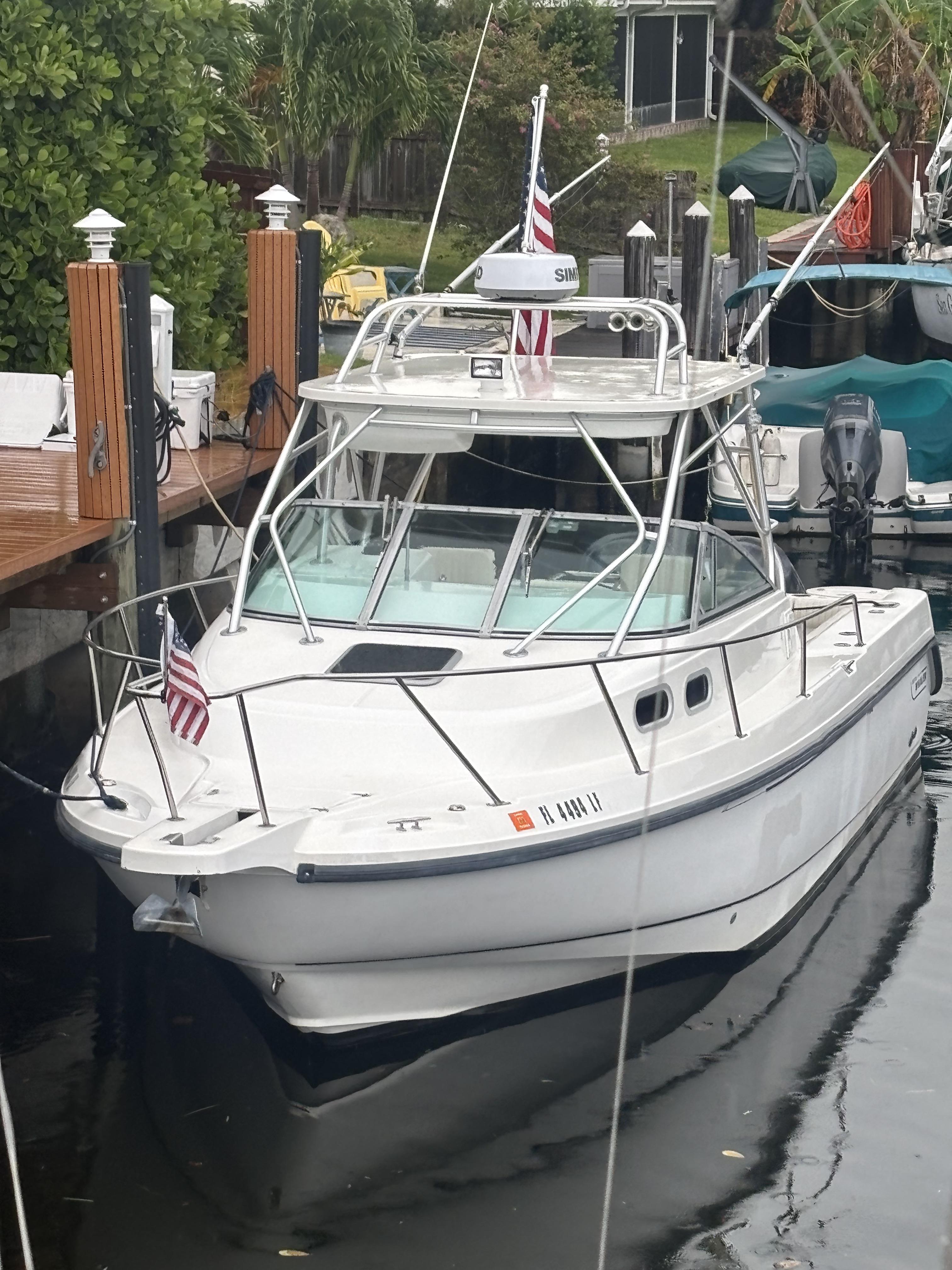 2000 Boston Whaler 28 Conquest