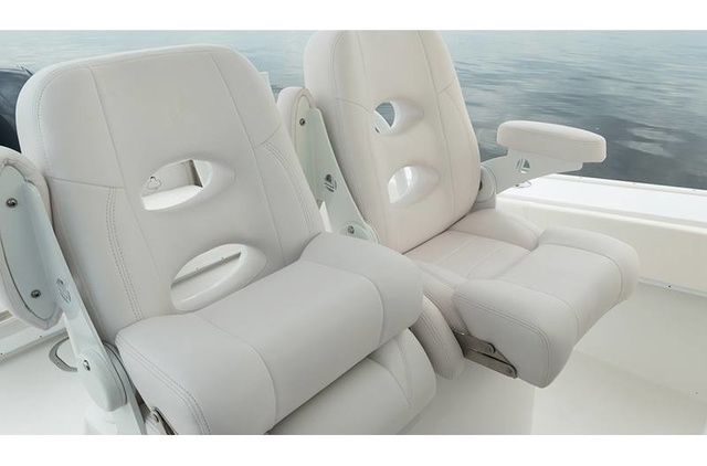 2025 Cape Horn 31T