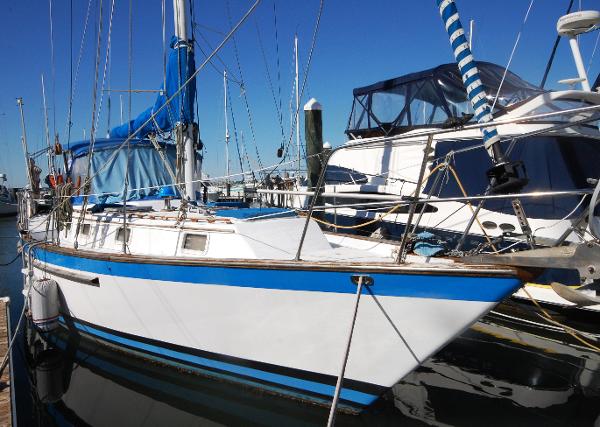 1981 Endeavour 40 Sloop