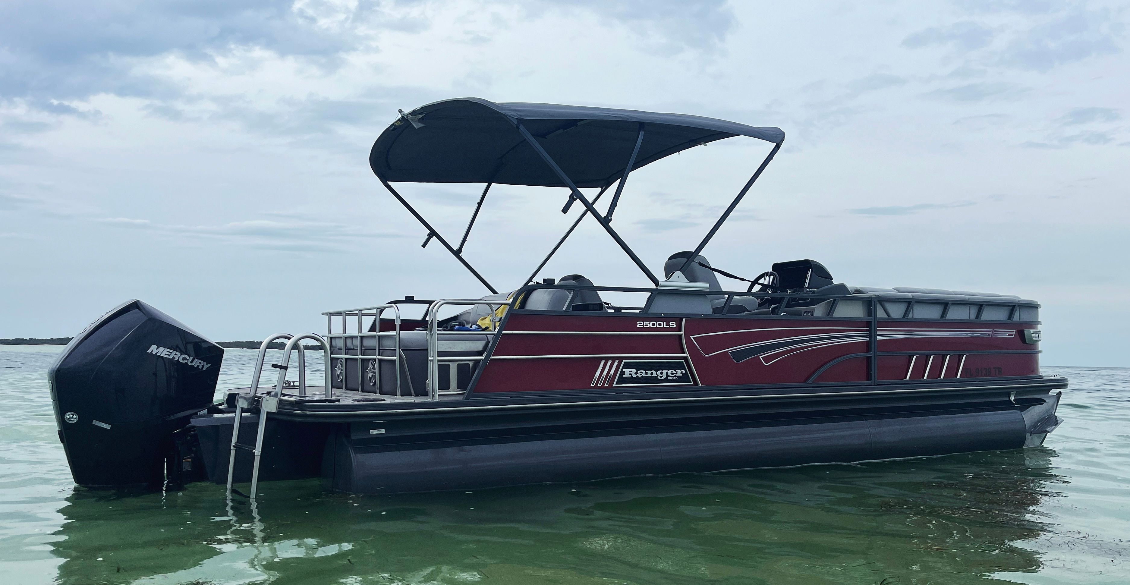 2021 Ranger 2500LS