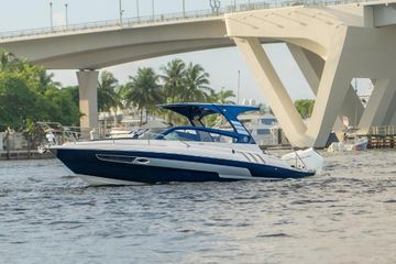 2024 Hanover 305 White & Blue Edition
