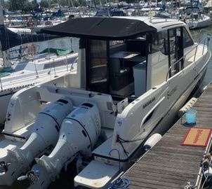 2023 Quicksilver 905 Weekend