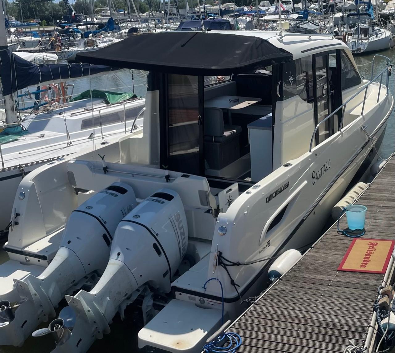 2023 Quicksilver 905 Weekend