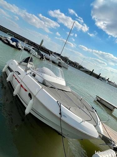 Beneteau Flyer 750 Sun Deck