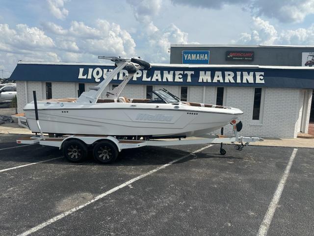 2025 Malibu Wakesetter 21 LX