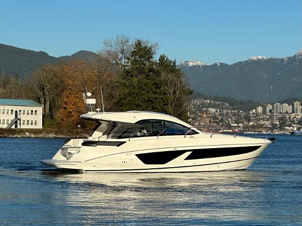 2024 Beneteau Gran Turismo 41