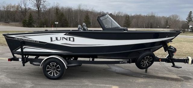 2026 Lund 1875 Crossover XS Sport