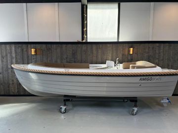 2024 Amigo 485 S