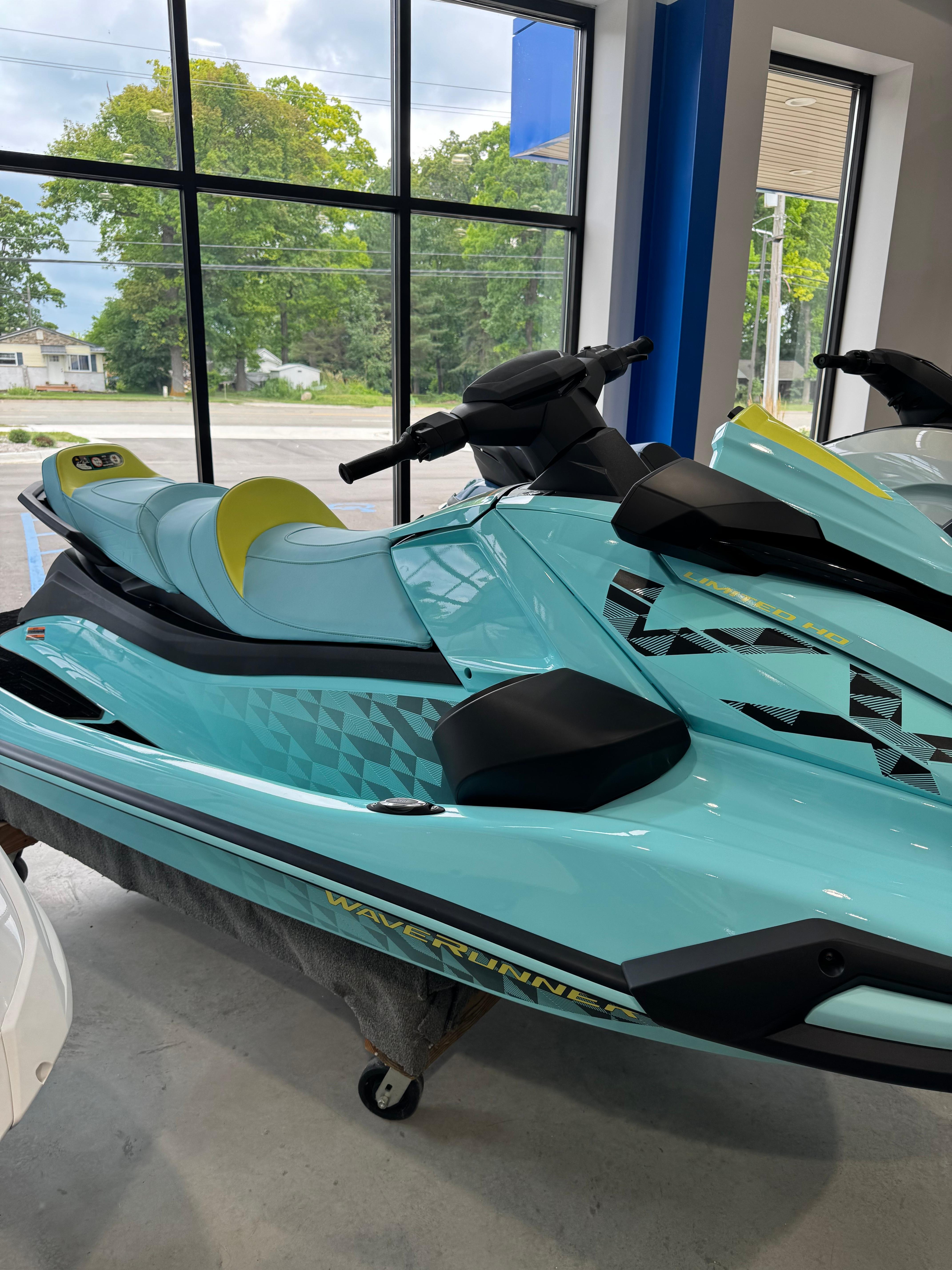 2025 Yamaha WaveRunner VX Limited Ho