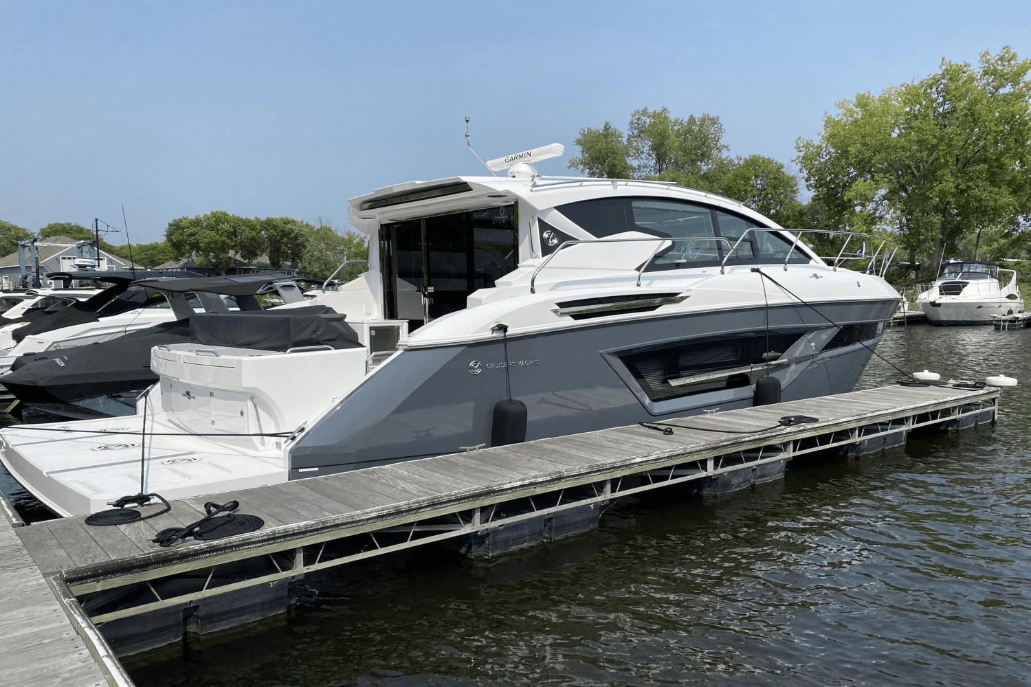 2024 Cruisers Yachts 46 Cantius Bayport Minnesota Boats Com   8994648 950030618 0 210820231534 0 