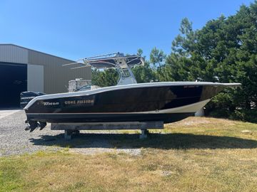 2003 Triton 2895 CC
