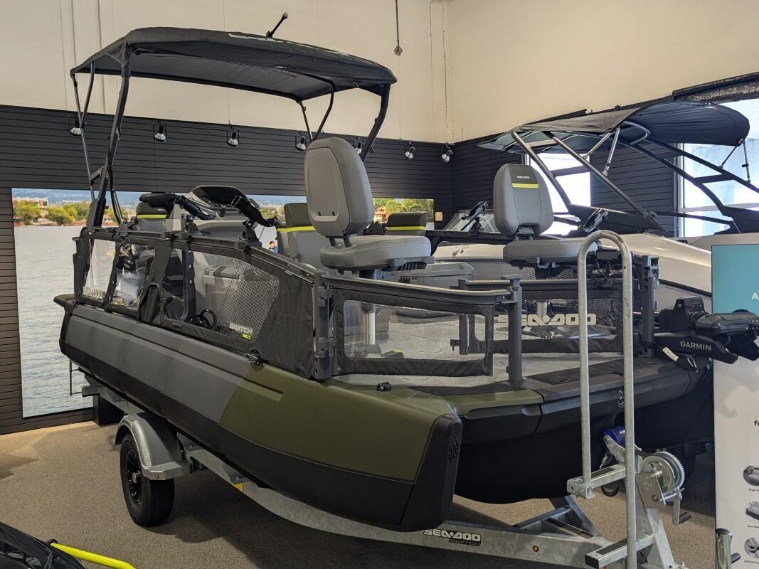 2025 Sea-Doo Switch
