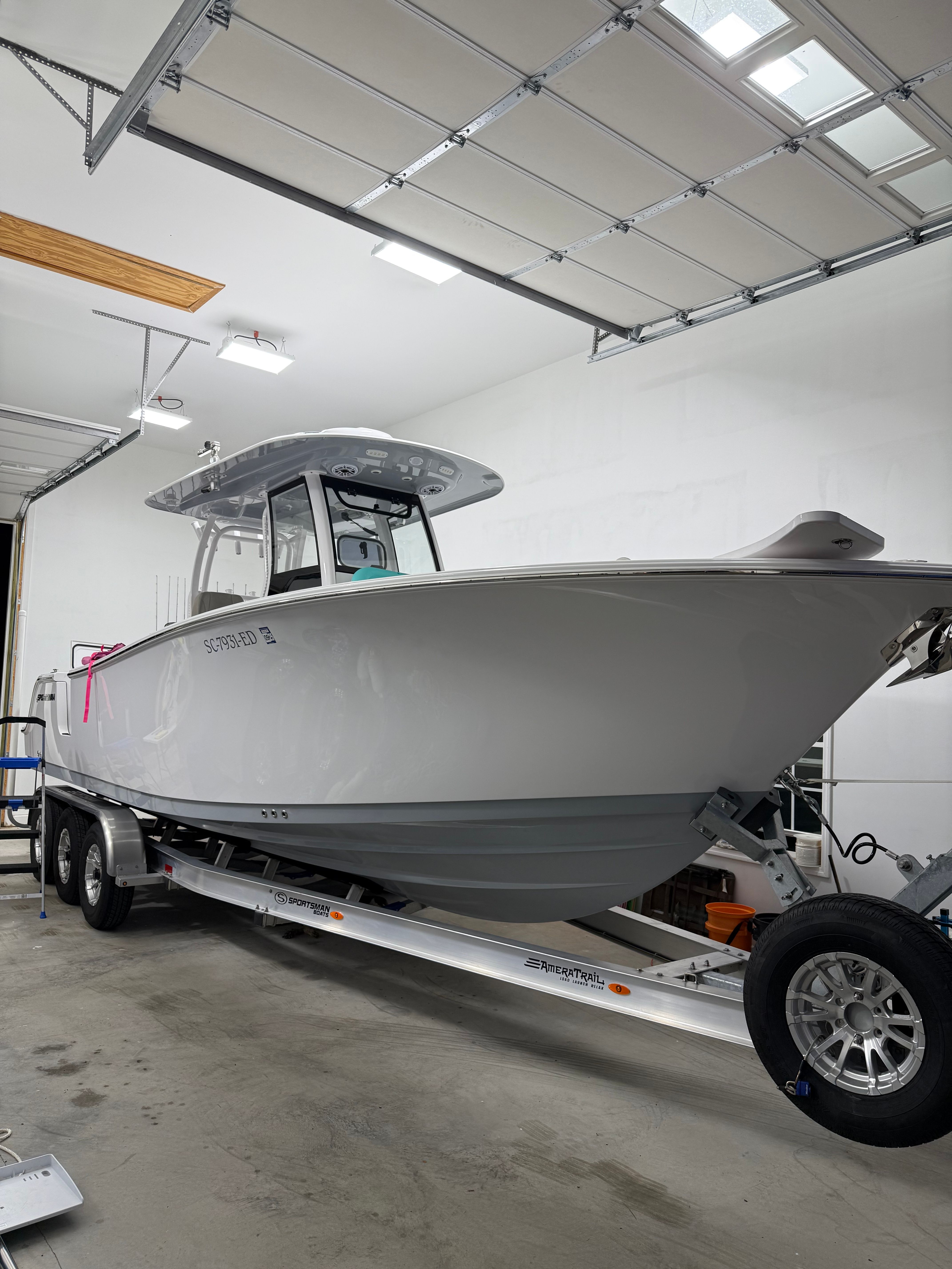 2022 Sportsman Open 282TE Center Console