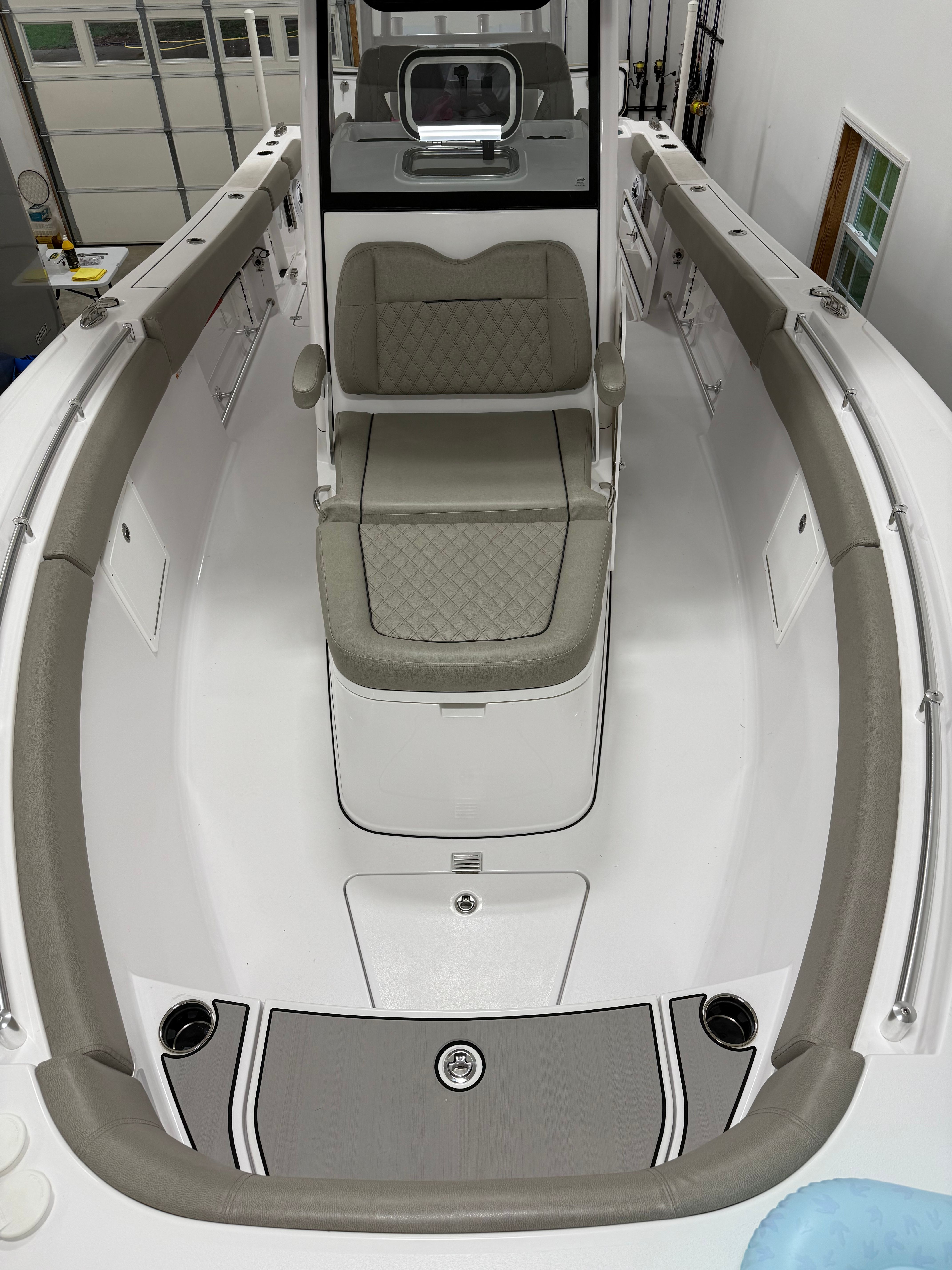 2023 Sportsman Open 282TE Center Console