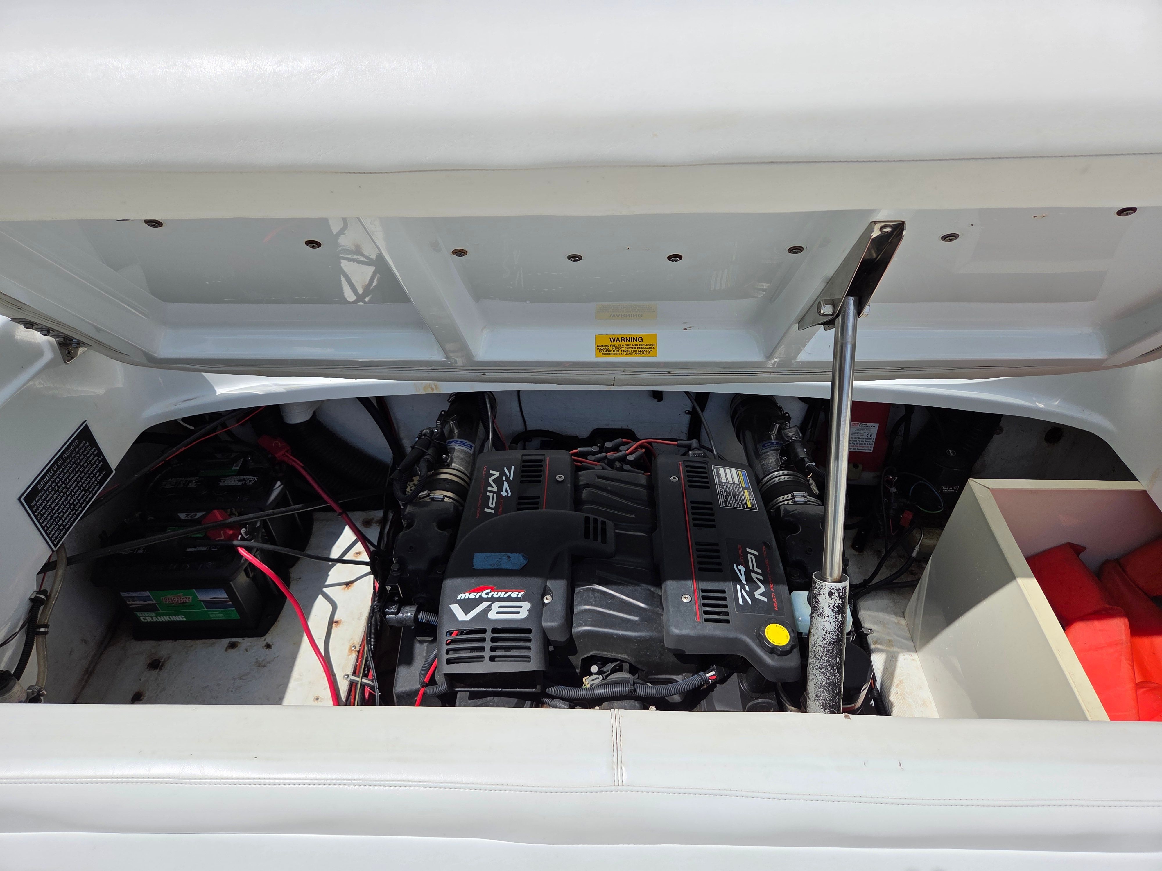 1999 Baja 272 Islander