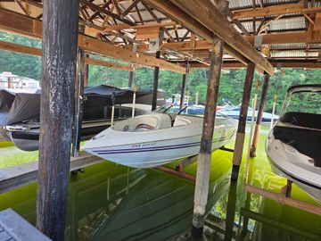 1999 Baja 272 Islander