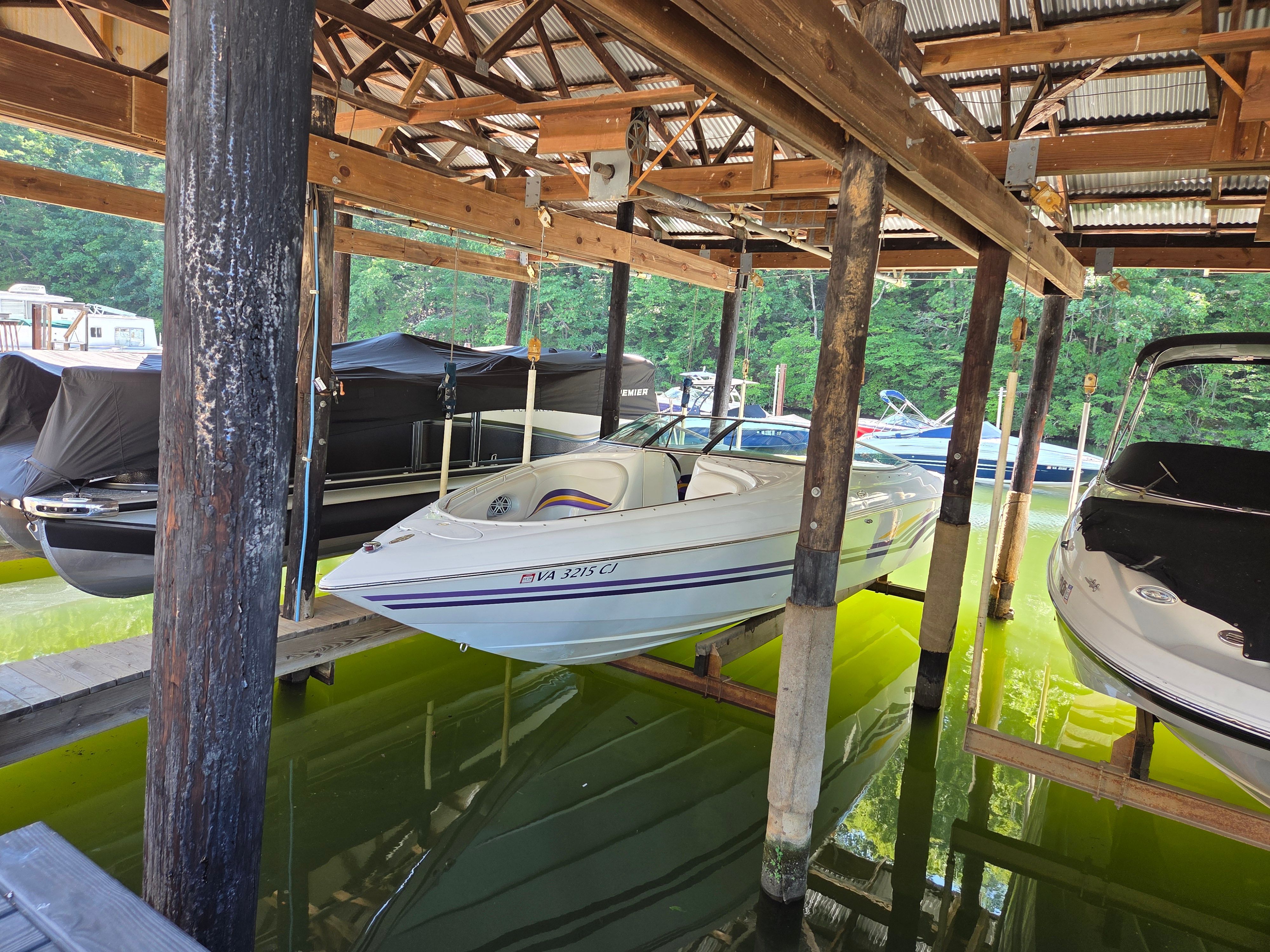 1999 Baja 272 Islander
