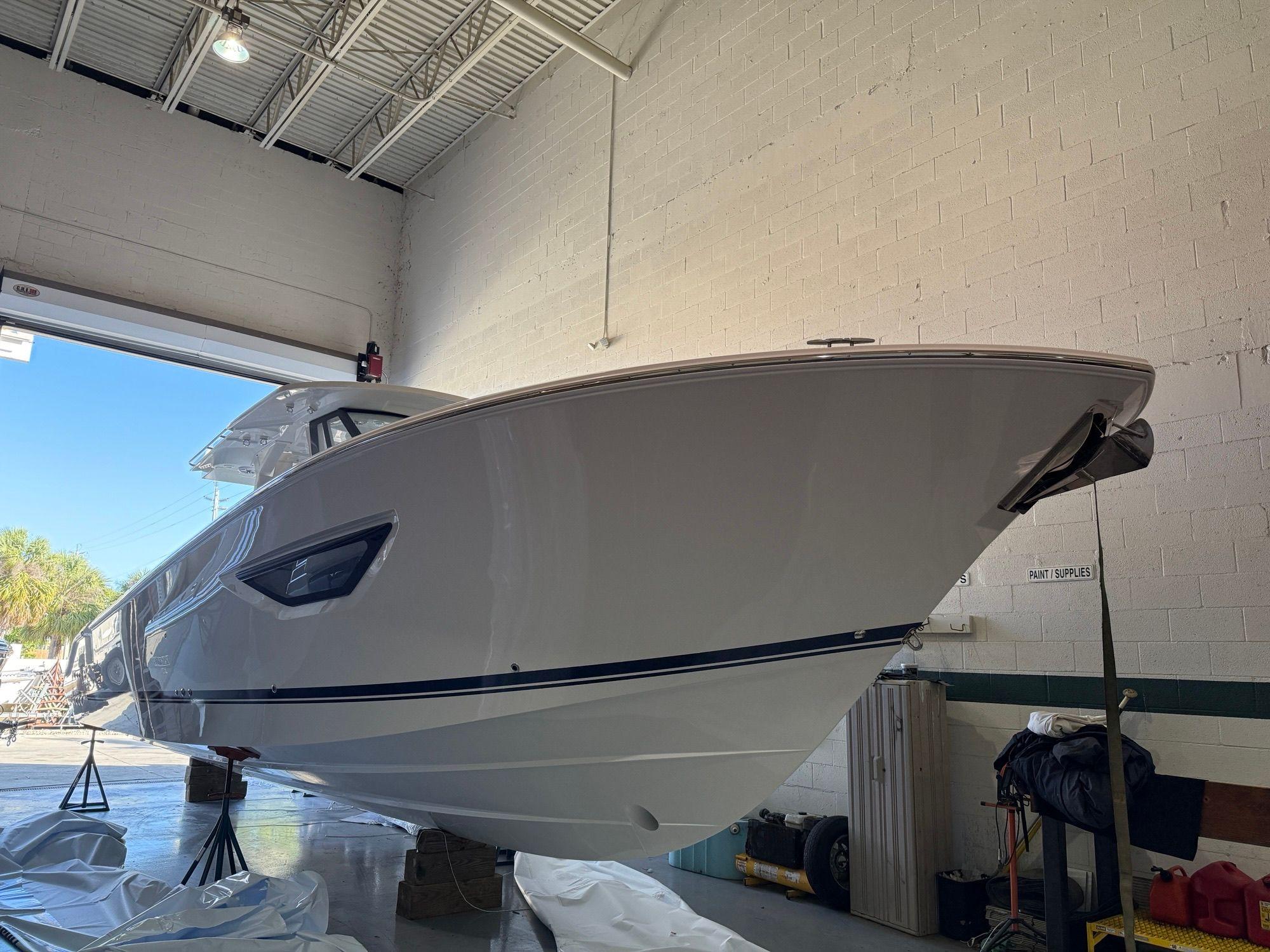 Pursuit S 378 2025 PURSUIT 378 S - Image 1