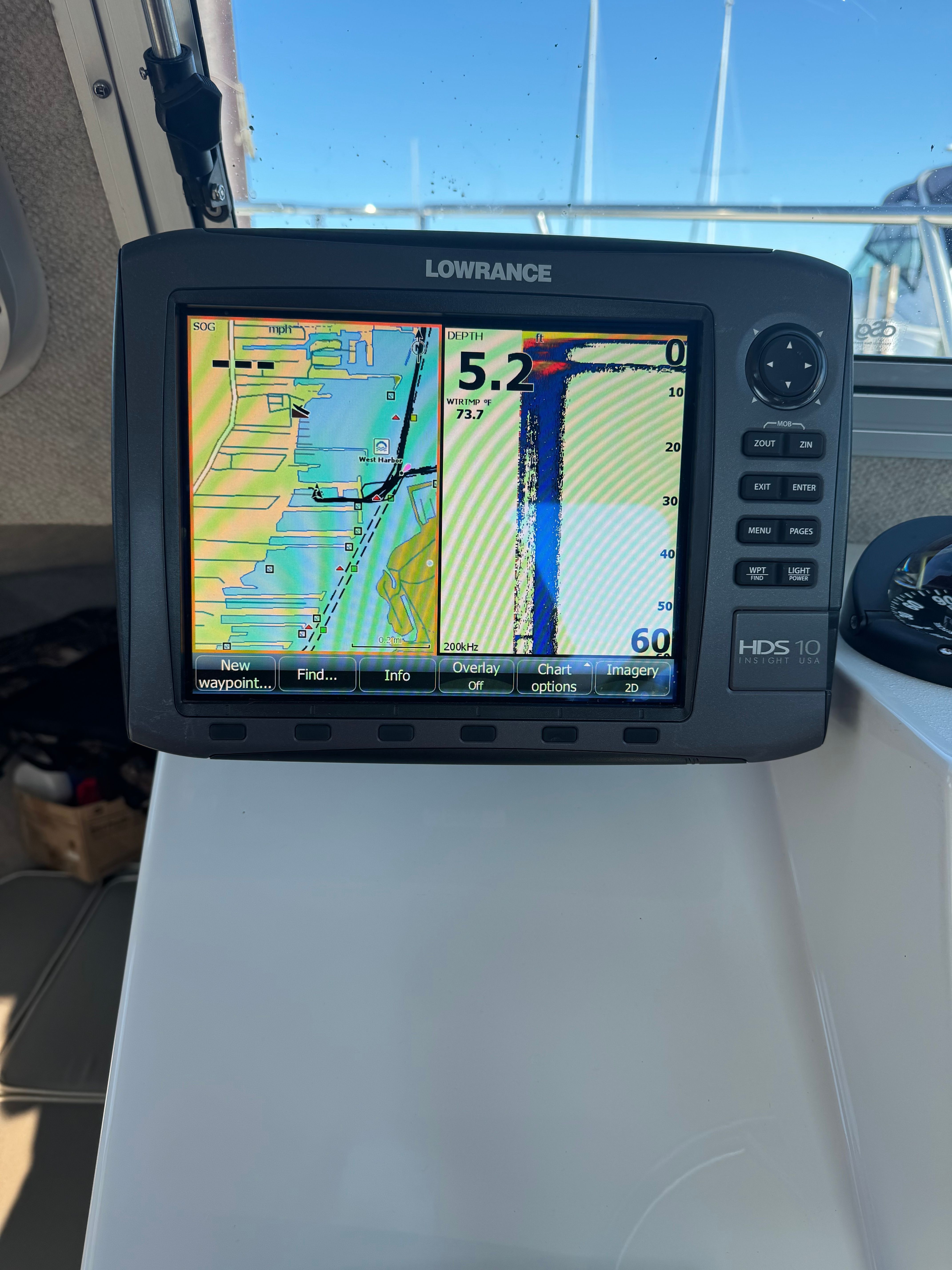 2014 Parker 2320 SL Sport Cabin