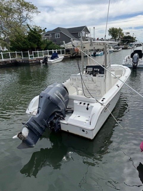 2018 Sea Hunt Ultra 211