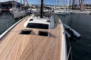 2024 Dufour 530