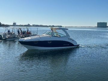 2014 Chaparral 310 Signature