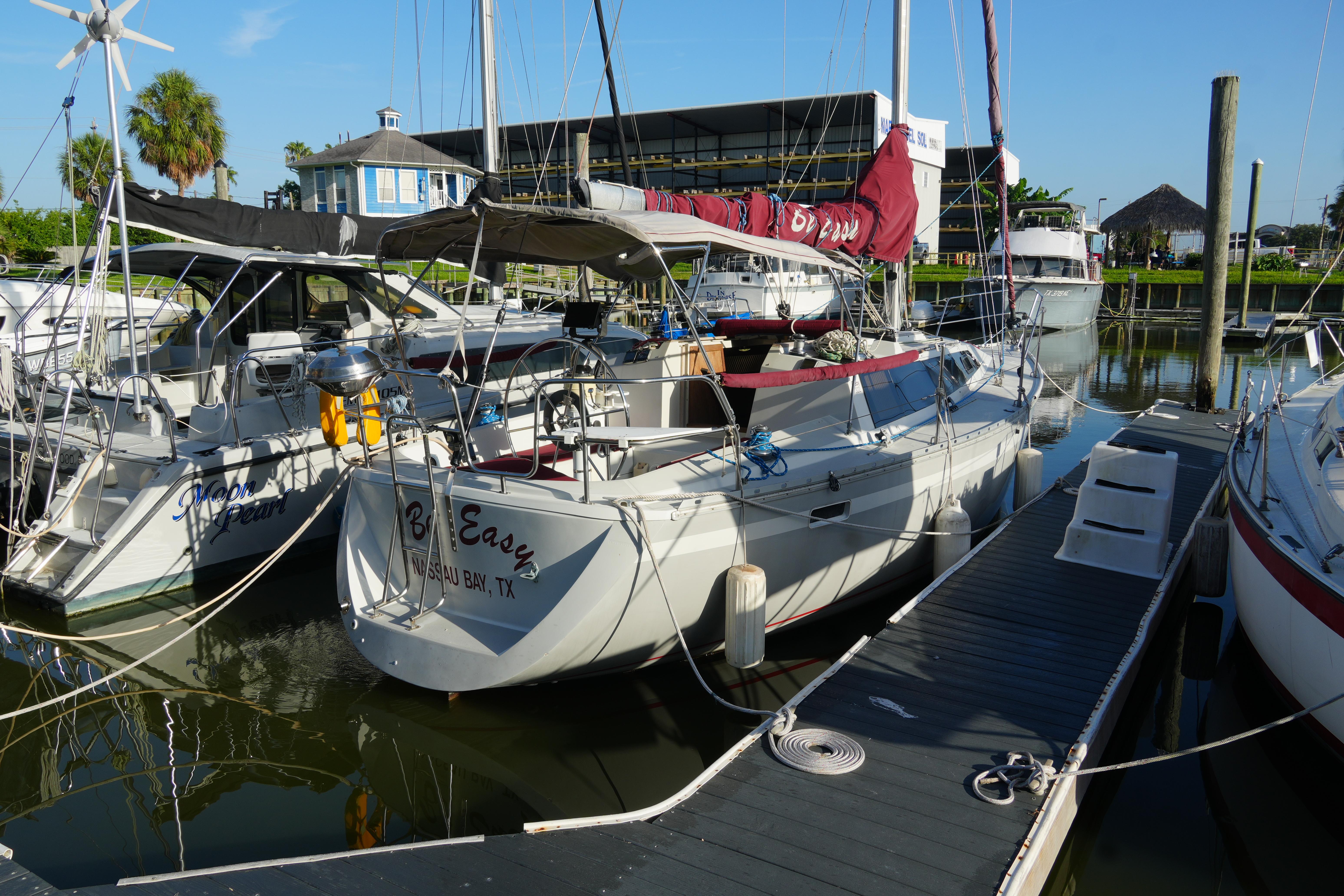 O'Day 322 1987 O'Day 322 sailboat docked in a marina, Nassau Bay, Texas.