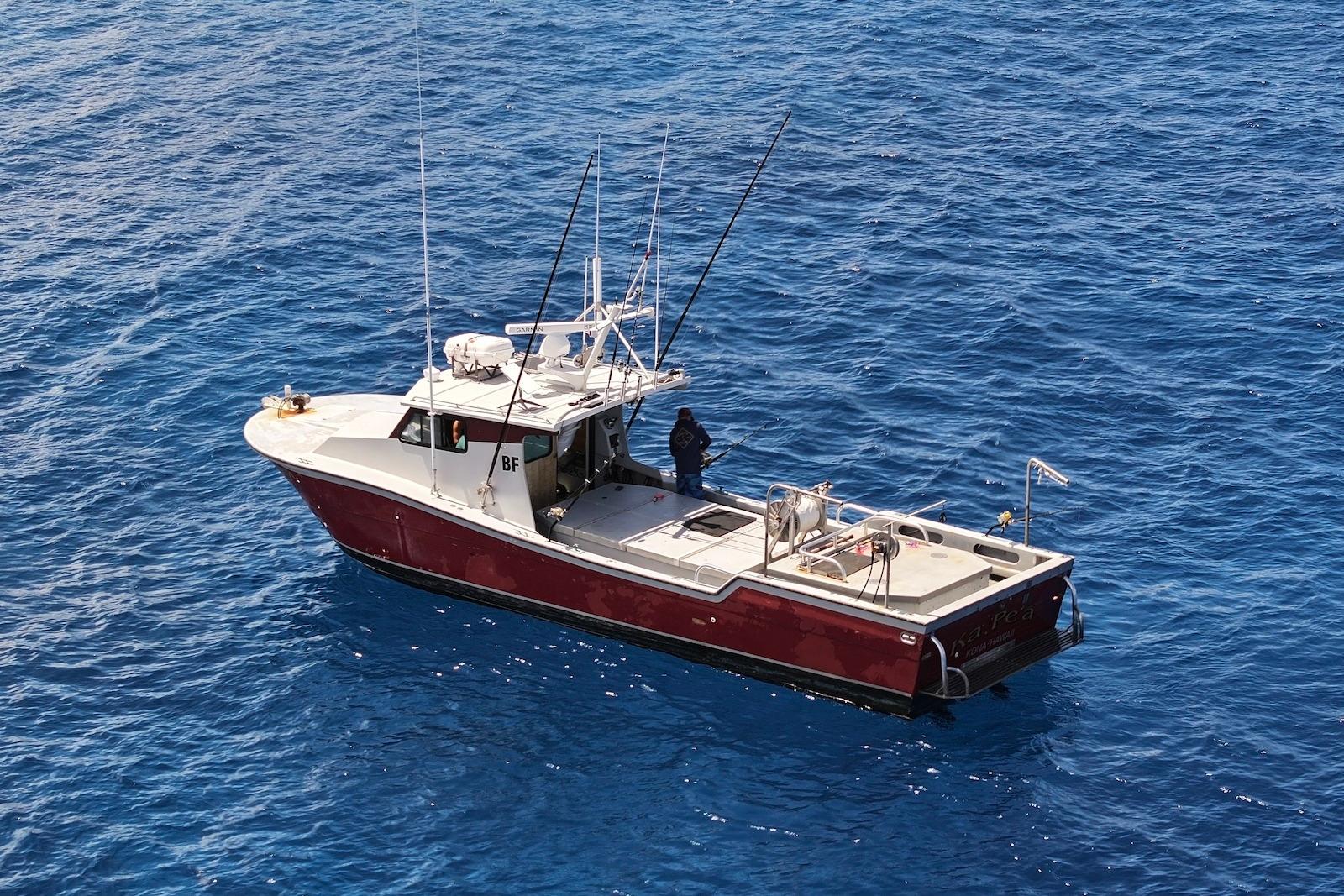 2018 Custom Hoku 40