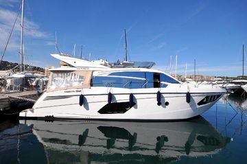 2017 Absolute 52 FLY