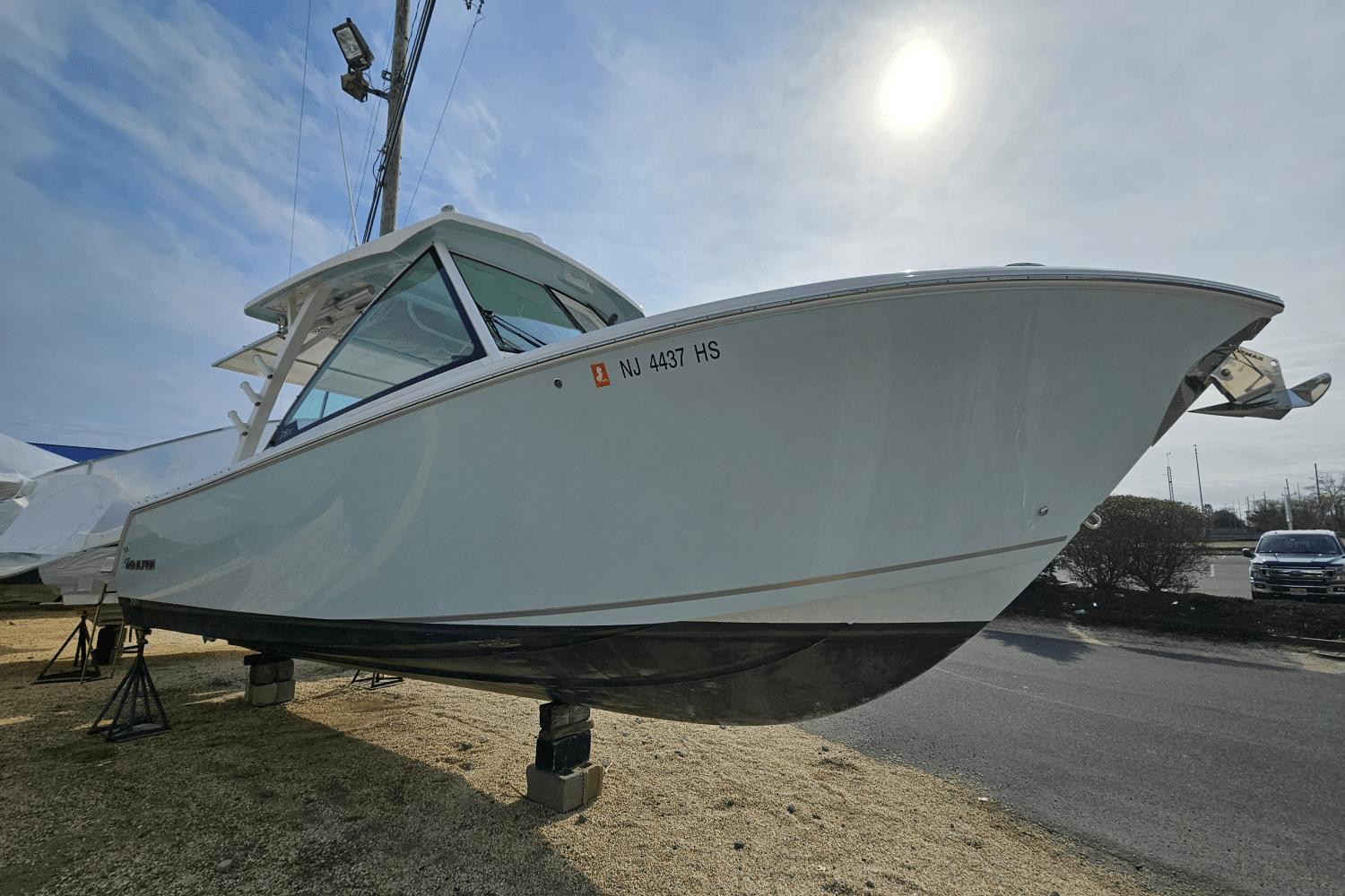 2023 Sailfish 316 DC