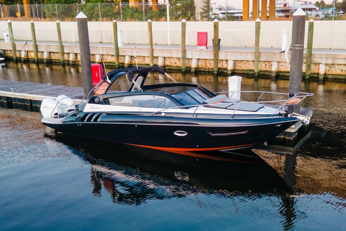 2024 Hanover 305 Sport Edition