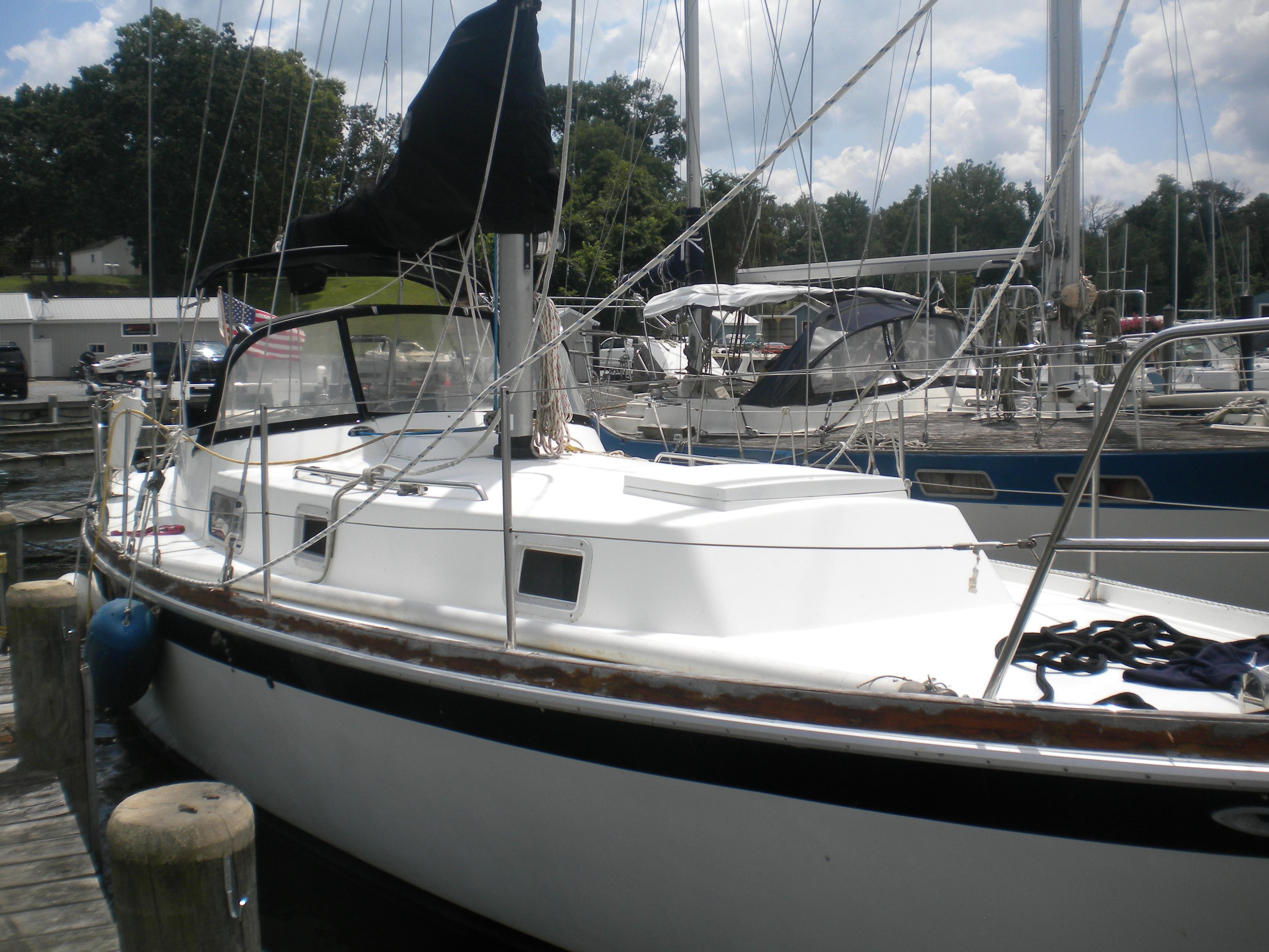 1974 Gulfstar Center Cockpit Sloop