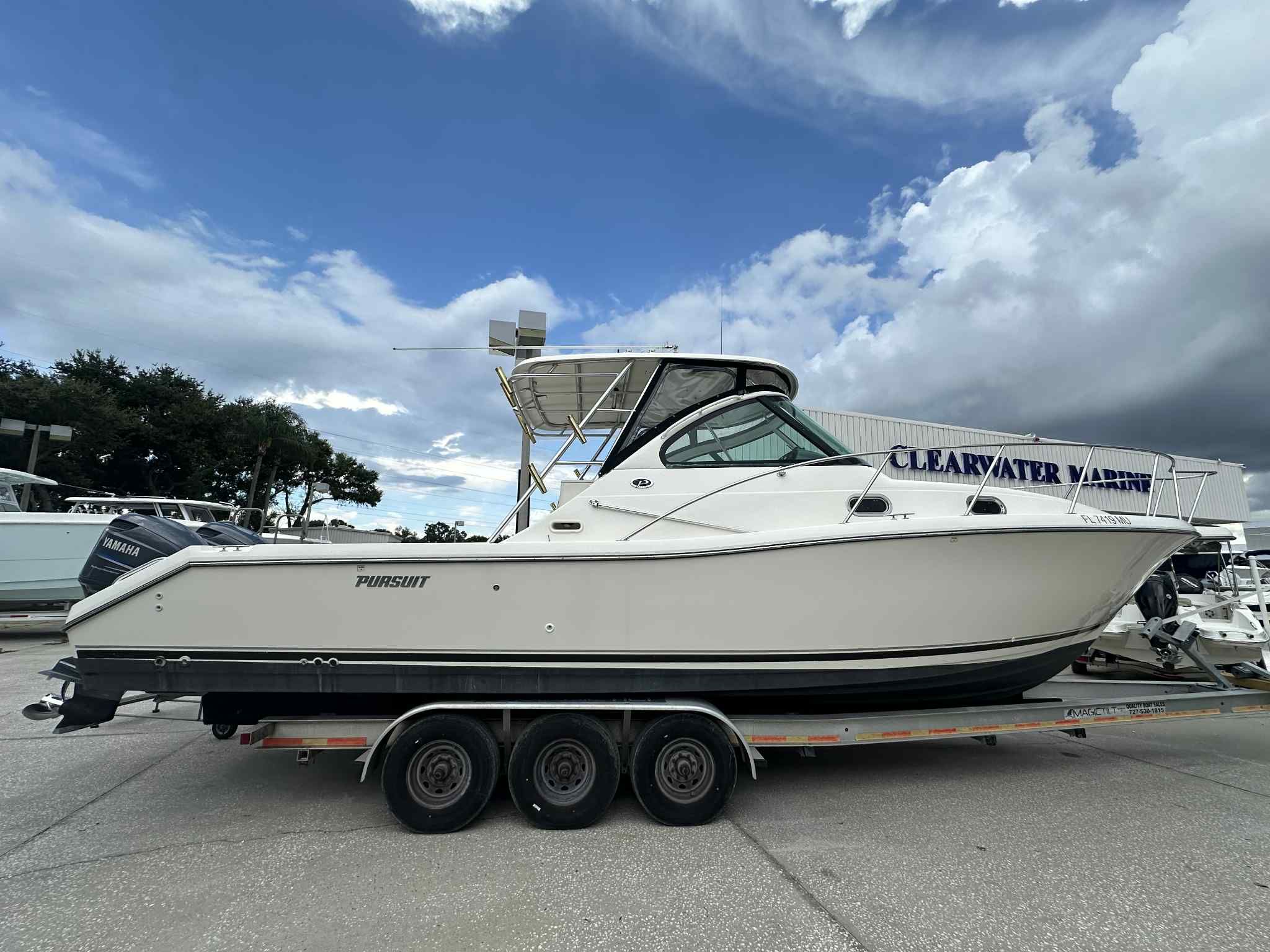 2004 Tiara Yachts 3370