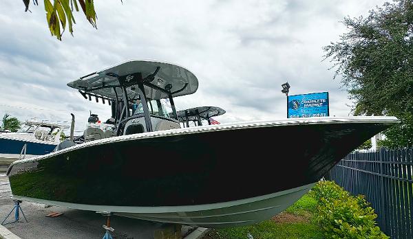 2024 Sea Pro 242 DLX