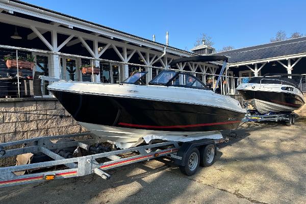 2025 Bayliner VR4