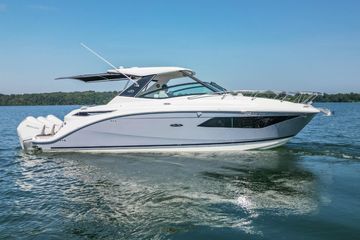 2022 Sea Ray Sundancer 320 Outboard