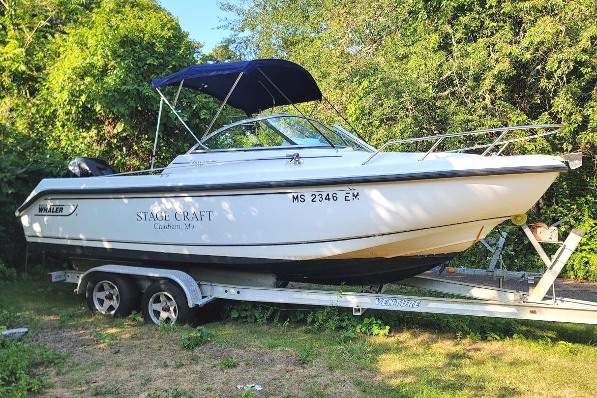 2003 Boston Whaler 21 Ventura