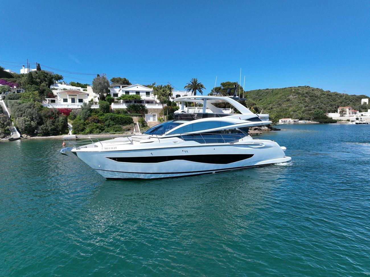 2020 Pearl 62