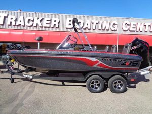 Nitro ZV19 Sport Pro 2025 Nitro ZV19 Sport Pro boat at Tracker Boating Center.